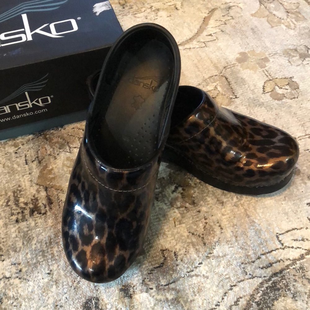 Dansko clog Shoes